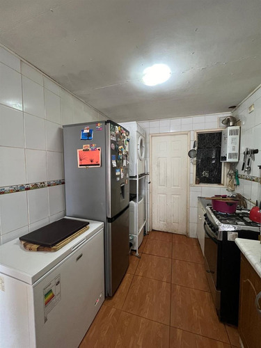 Casa En Venta De 2 Dorm. En Valdivia