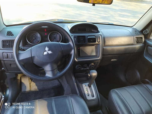 Imagem 10 de 14 de Mitsubishi - Pajero Tr4 Fl 2wd Hp 2013