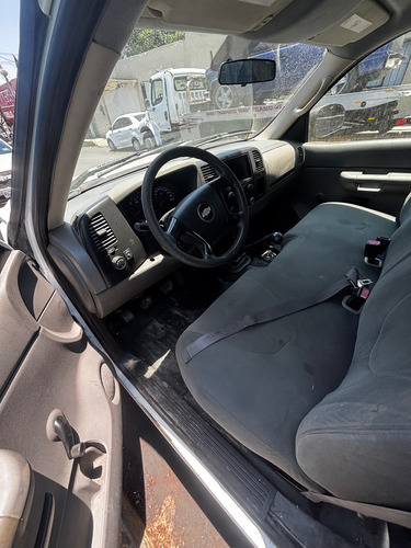 Chevrolet Silverado E 1500 5vel Cab Reg Aa 4x2 Mt