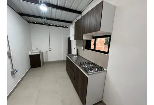 Apartaestudio En Alquiler En Envigado - Centro