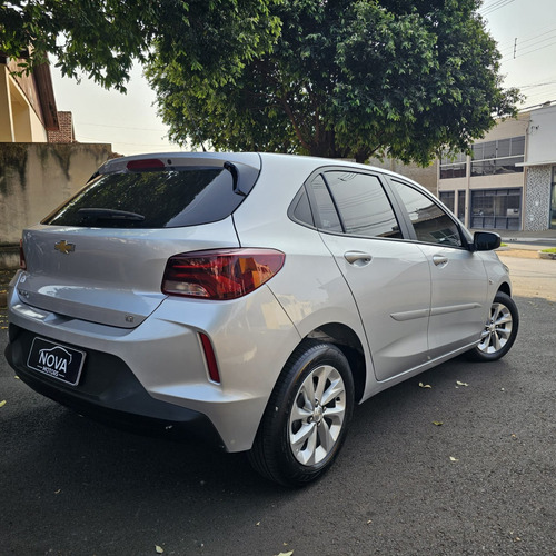 Chevrolet Onix 1.0 FLEX LT MANUAL