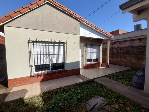 Casa En Villa España, Berazategui