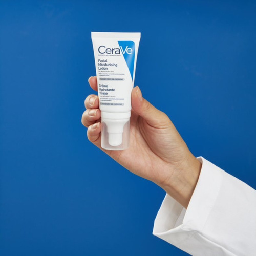 Imagen 10 de 10 de Loción Hidratante de Rostro CeraVe noche para piel normal a seca de 52mL