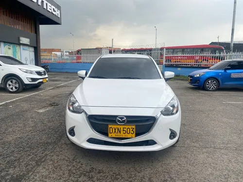 Mazda 2 1.5 Touring Mt