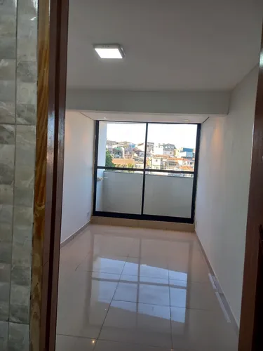 Sobrado Grande,área Gourmet,garagem, Porão Pra Trabalhar