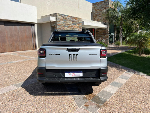 Fiat Strada 1.4 8v Freedom Cd