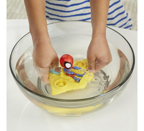 Hombre Araña Balsa Aracnida Hasbro - Spidey Water Web Raft