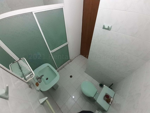 Imagen 5 de 12 de Eloisa Mejia Rentahouse Vende Apartamento En Valles De Camoruco Valencia 22-16808