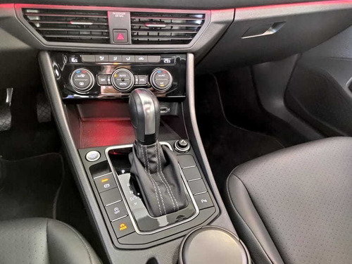 Imagem 11 de 15 de Volkswagen Jetta R Line 250 Tsi 1.4 Flex 16v Aut