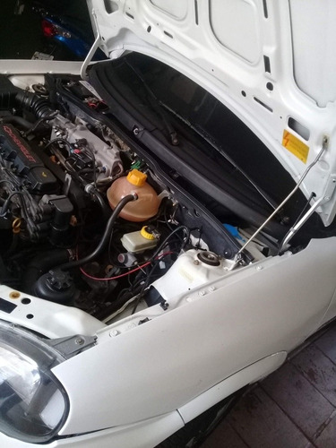 Imagem 11 de 13 de Chevrolet Corsa 1.6 Pfmi