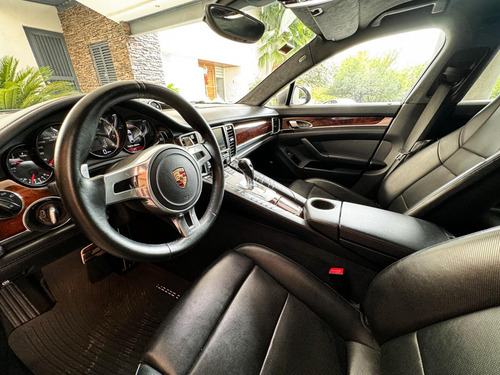 Porsche Panamera 4.8 Turbo V8 Pdk At