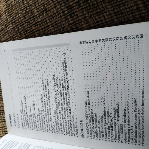 Livro Atendimento Ao Cliente , Nanci Capel - 4 C