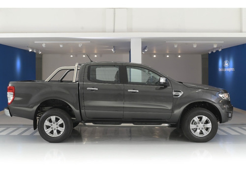 Imagen 9 de 18 de Ford Ranger Xlt 2.2 4x2 Automatica 0km 2023