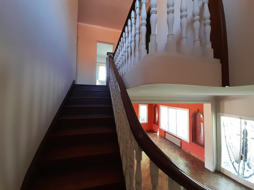 Imagen 10 de 18 de Casa En Alquiler Ideal Empresa A Pasos De Arocena - Carrasco