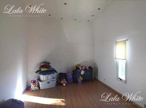 Imagen 12 de 20 de Venta - Casa En El Rocío