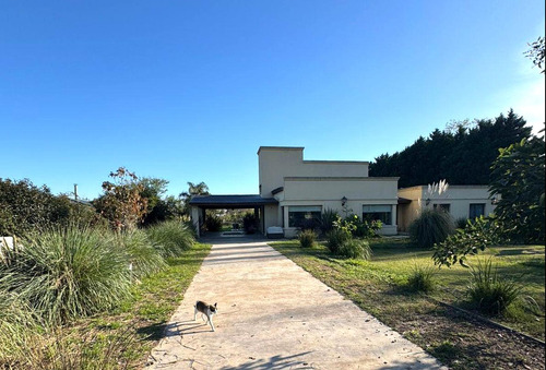 Casa En Venta En Chacras Del Ocho Al Lado De Pilará
