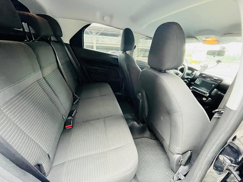 Citroën C4 Cactus 1.6 Live 16v Aut. 5p Automática