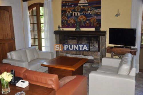 Imagen 4 de 13 de Casa En Venta - Jardínes De Córdoba