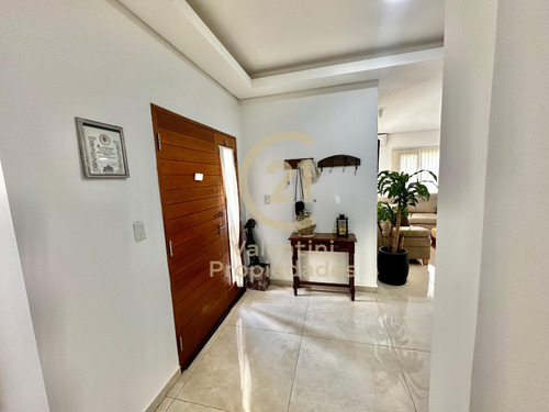 Casa En Venta En Barrio Santa Rita , Corredor Canning