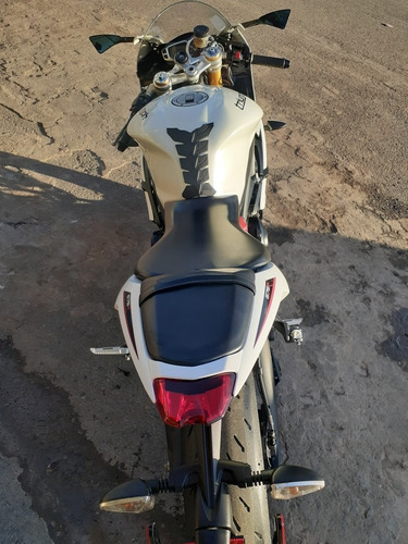 Triumph Daytona675r