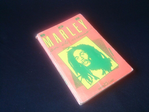 Livro Bob Marley - Por Ele Mesmo - Ilustrado