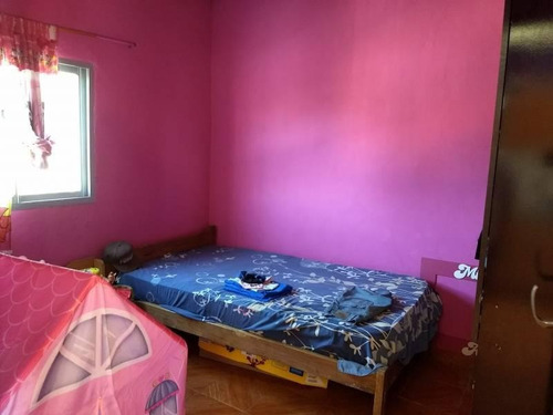 Imagen 13 de 18 de Vivienda Multifamiliar Con Un Casa Y Dos Departamentos.