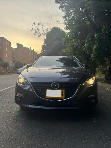 Mazda 3 2.0 Touring