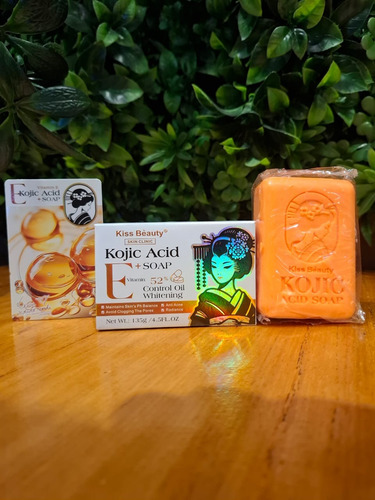 Jabón Facial Ácido Kojico Vitamina E Control Oil