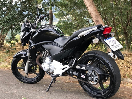 Imagem 6 de 6 de Honda Cb 300 R 2014 Preta Novíssima!!!
