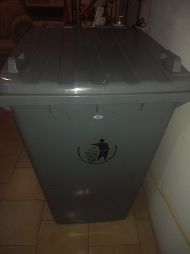 Container Para Basura Manaplas De 200 Litros