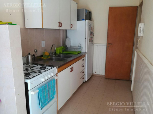 Imagen 5 de 13 de Departamento De Dos Dormitorios En Venta En Rosario
