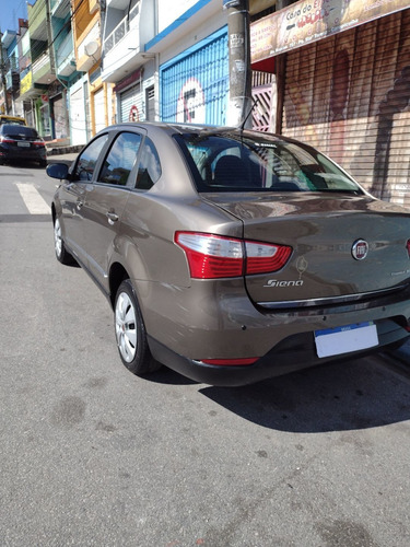 Imagem 7 de 7 de Fiat Grand Siena 2015 1.6 16v Essence Flex Dualogic 4p
