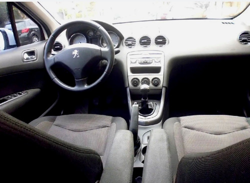 Imagen 6 de 25 de Peugeot 308 2014 1.6 Allure Nav 115cv