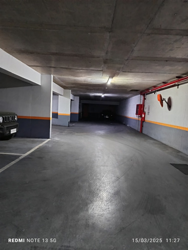 Sin Deuda Con Estacionamiento Con Bodega