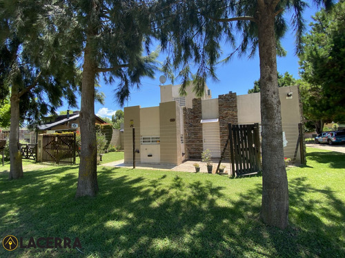 Casa En Venta La Lucila Del Mar En Block