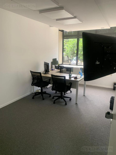Alquiler De Oficina De 200 M2 En San Isidro