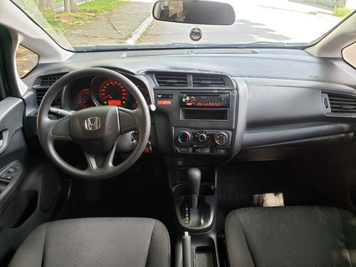 Imagem 11 de 15 de Honda Fit Lx Cvt 1.5 Flex Aut 2015 C 56000 Km