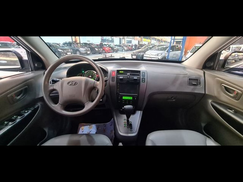 Imagem 8 de 8 de Hyundai Tucson 2.0 Mpfi Gls Base 16v 143cv 2w 2017