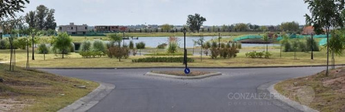 Casa En Venta Ubicado En Country Maschwitz, Zona Norte
