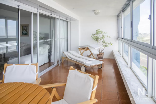 Apartamento En Venta En Zona Privilegiada