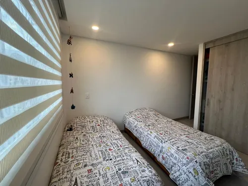 Apartamento En Venta En Loma Los Mesa. Cod V11184