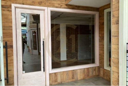 En Arriendo Local Comercial Galería Arrayanes