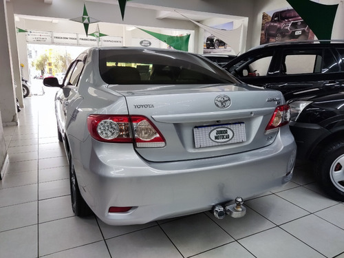 Imagem 4 de 15 de Toyota Corolla 2.0 Xei Aut. Prata 2013 Flex