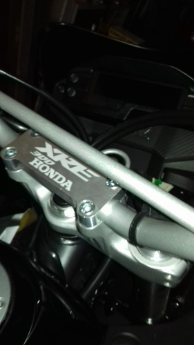 Acutrax Nivelador De Timón Para Honda Xre 300 Aluminio