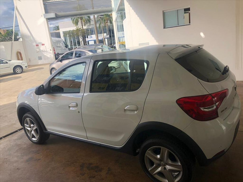 Sandero 1.6 Automatico 2021 (1614408055)