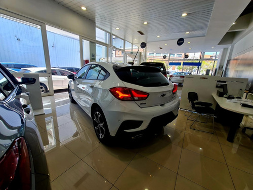 Imagen 4 de 21 de Nuevo Chevrolet Cruze 5 Rs 2023 0km Automatico 1.4t Gall3