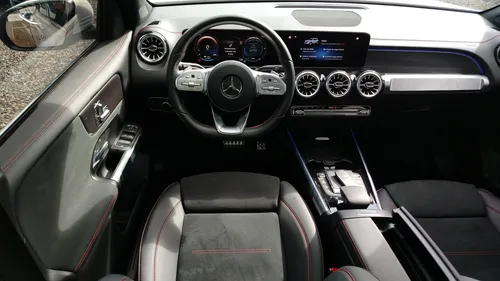 Mercedes Benz Eqb 350 4matic