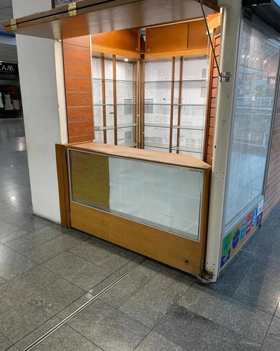 Imagen 5 de 9 de Local En Venta Naguanagua Oportunidad