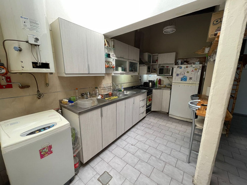 Venta Galpón Con Oficina Y Departamento Godoy Cruz