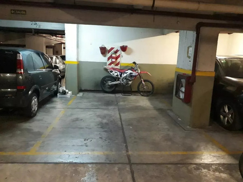Urgente // Cochera Caballito // Hidalgo Y Yerbal // Regalo
